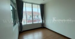 ทาวน์เฮ้าส์ 3 ชั้น เดอะบริติช กัลปพฤกษ์ พร้อมอยู่ ราคาถูก