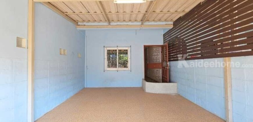 ขายถูก!! ทาวน์เฮ้าส์ 2 ชั้น หงส์ประยูร1 บางบัวทอง (ขนาด 17 ตร.ว.) เข้าออกได้หลายทาง ใกล้แยกบางพลู อ.บางบัวทอง จ.นนทบุรี