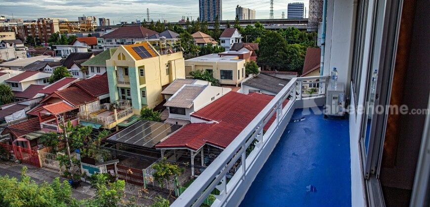 FOR SALE NEWLY RENOVTED ROOM Premier Place Condominium (RAMA 9)