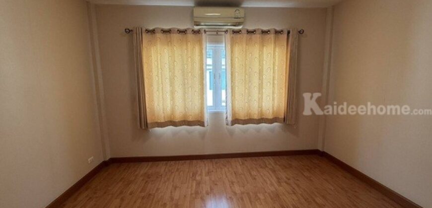 ขายถูกทาวน์เฮ้าส์ 3 ชั้น คาซ่า ซิตี้ นวลจันทร์2