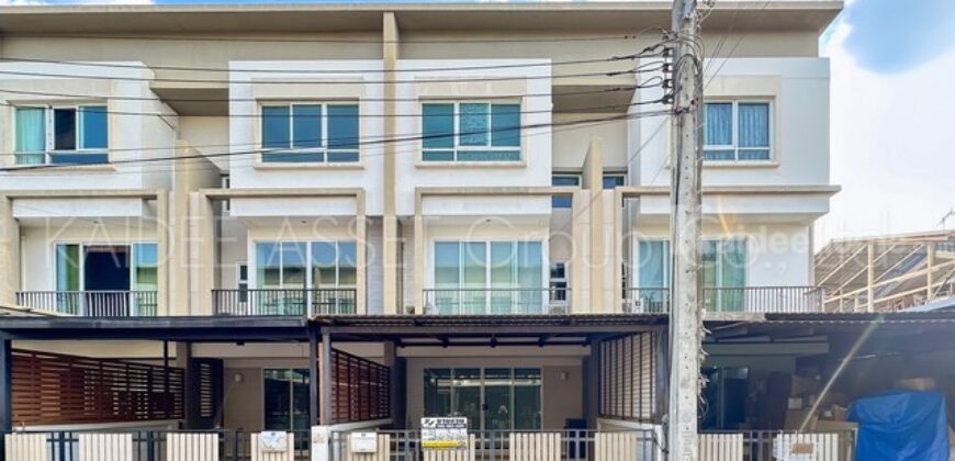 ลุมพินี ทาวน์ เพลส รัชโยธิน-เสนา | ทาวน์โฮม จันทรเกษม