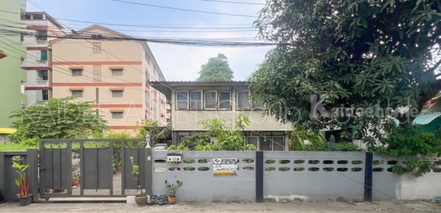 บ้านเดี่ยว ซอย ประชาชื่นนนทบุรี 8 ตรงข้าม ม. ธุรกิจบัณฑิตย์