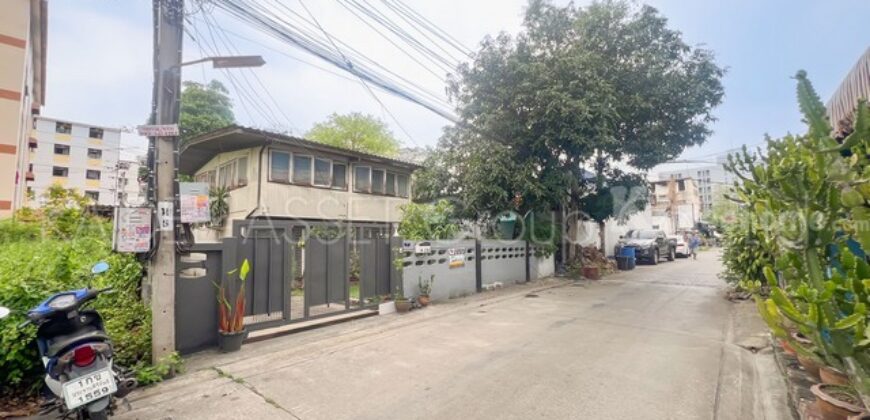 บ้านเดี่ยว ซอย ประชาชื่นนนทบุรี 8 ตรงข้าม ม. ธุรกิจบัณฑิตย์