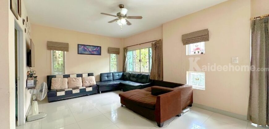 ขาย!! บ้านแฝด พนาสนธิ์วิลล่า ลำลูกกา-คลอง4 (42 ตร.ว.) ถนนพระองค์เจ้าสาย คลองสี่ ปทุมธานี ใกล้ตลาดกลาง ลาดสวาย เพียง 300 เมตร