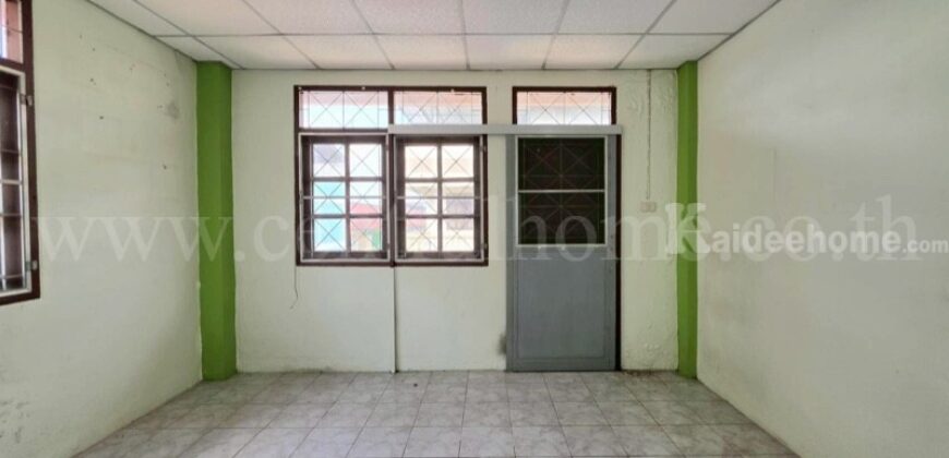 อาคารพาณิชย์ 4 ชั้น บ้านอมรชัย 3 บรมราชชนนี ห้องมุม ต่อเติมครบ ราคาถูก