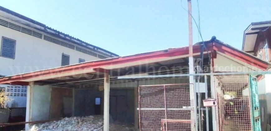 ที่ดิน รังสิต – นครนายก 59 พร้อมสิ่งปลูกสร้าง เนื้อที่ 50 ตารางวา ราคาถูก