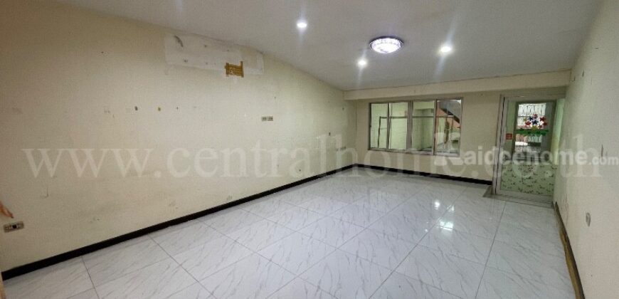 ทาวน์เฮ้าส์ ประชานิเวศน์ ซอย 3 ราคาถูก