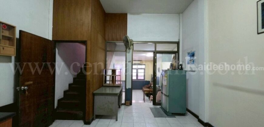 ทาวน์เฮ้าส์ 3 ชั้น สุขุมวิท 103 ซอยอุดมสุข 21 ราคาถูก ใกล้ BTS อุดมสุข