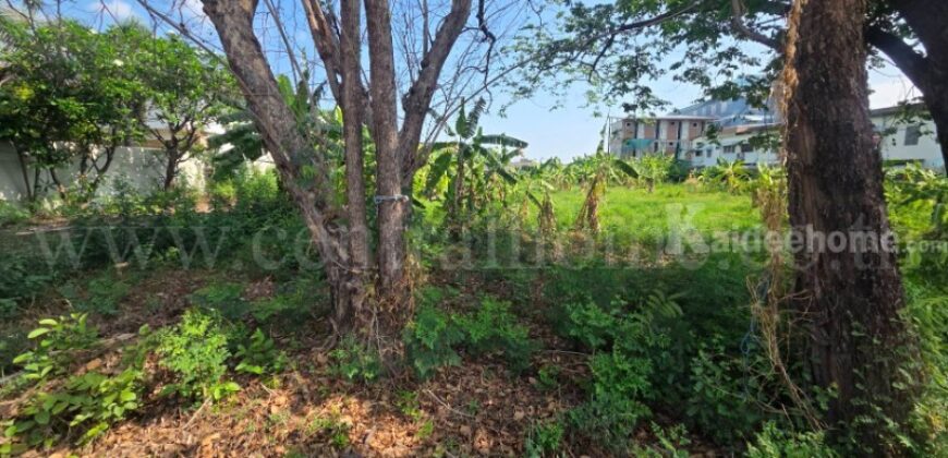 ที่ดินถมแล้ว 4 ไร่ ซอยพระแม่การุณย์ ศรีสมาน เดินทางสะดวก ใกล้ทางด่วน