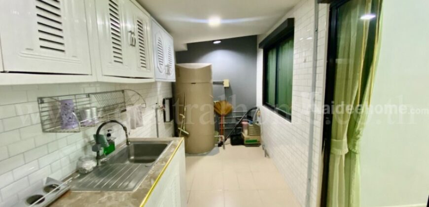 ทาวน์โฮม สิริ เพลส รังสิต ต่อเติมครบ พร้อมเข้าอยู่ ใกล้ทางด่วนบางพูน