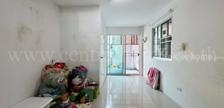 ทาวน์โฮม เดอะ คอนเนค ดอนเมือง – เทิดราชัน หลังริม ใกล้สนามบินดอนเมือง