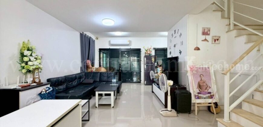 ทาวน์โฮม เดอะ คอนเนค ดอนเมือง – เทิดราชัน หลังริม ใกล้สนามบินดอนเมือง