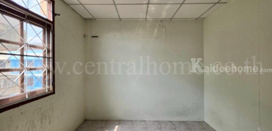 อาคารพาณิชย์ 4 ชั้น บ้านอมรชัย 3 บรมราชชนนี ห้องมุม ต่อเติมครบ ราคาถูก