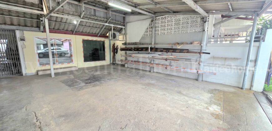 ทาวน์เฮ้าส์ ซอยปากเกร็ด – แจ้งวัฒนะ 35 ใกล้ MRT ศรีรัช 400 เมตร