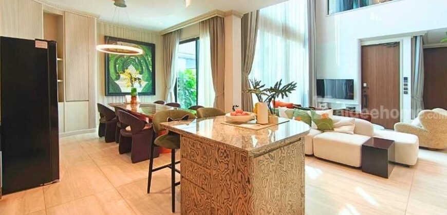 ขาย/ให้เช่า บ้านเดี่ยว 3 ชั้น แกรนด์ บางกอก บูเลอวาร์ด ดอนเมือง-แจ้งวัฒนะ (ขนาด 76 ตร.ว.) ระดับ Luxury เป็นบ้านตัวอย่างตกแต่งพร้อมเข้าอยู่ ติดถนนศรีสมาน ใกล้ทางด่วนอุดรรัถยา ปากเกร็ด นนทบุรี : Grand Bangkok Boulevard Donmueang-Chaengwattana