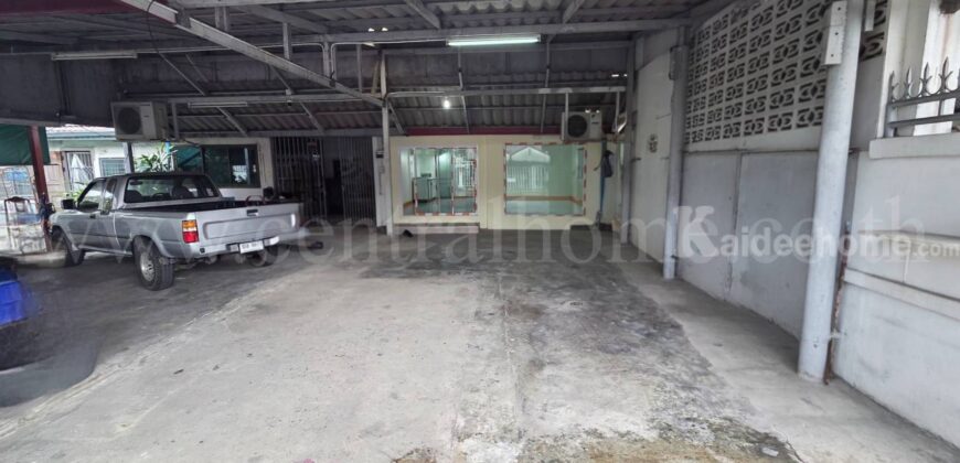 ทาวน์เฮ้าส์ ซอยปากเกร็ด – แจ้งวัฒนะ 35 ใกล้ MRT ศรีรัช 400 เมตร