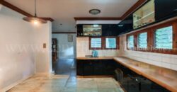 บ้านเดี่ยว ศรีเจริญวิลล่า หลังมุม ติดถนนเทพารักษ์ ใกล้ รพ.สินแพทย์