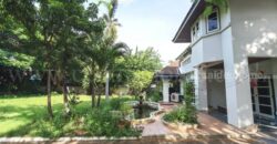 บ้านเดี่ยว ศรีเจริญวิลล่า หลังมุม ติดถนนเทพารักษ์ ใกล้ รพ.สินแพทย์