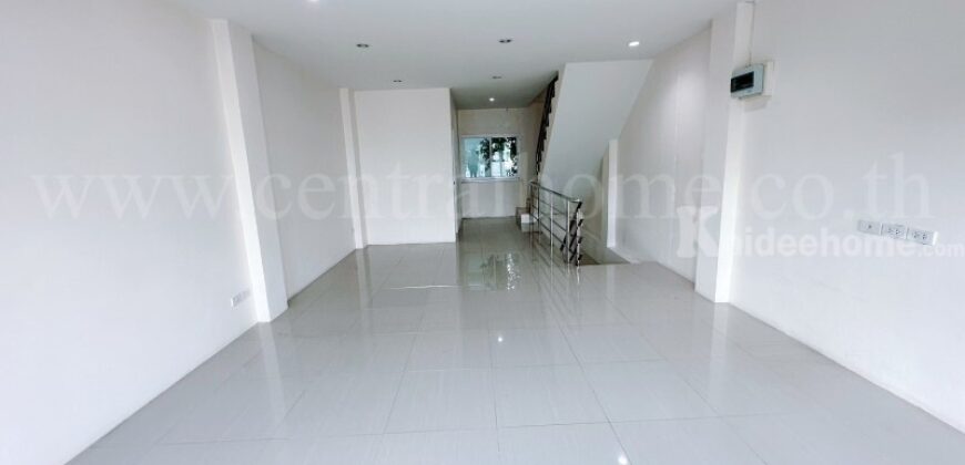 ขายและให้เช่า อาคารพาณิชย์ 3.5 ชั้น ทำเลทอง ถนนนวมินทร์ ใกล้ตลาดปัฐวิกรณ์