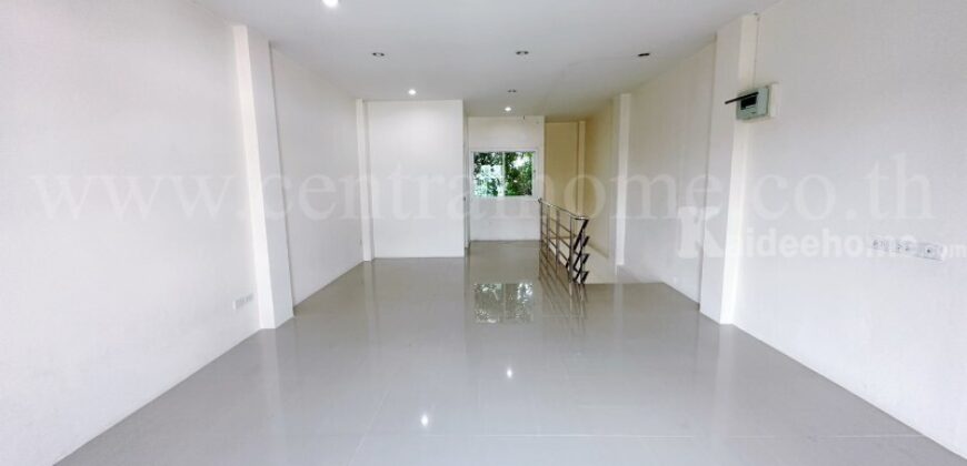 ขายและให้เช่า อาคารพาณิชย์ 3.5 ชั้น ทำเลทอง ถนนนวมินทร์ ใกล้ตลาดปัฐวิกรณ์