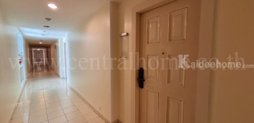 คอนโด ไลฟ์ @ บีทีเอส ท่าพระ เฟอร์ Built-in สภาพดี ราคาถูก