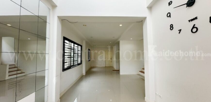 บ้านเดี่ยว 2 ชั้น วิสต้า วิลล์ G คลอง 8 บ้านสวย สไตล์โมเดิร์น ราคาถูก