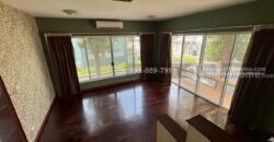 ขายบ้านเดี่ยว 2 ชั้น หมู่บ้านสารินซิตี้ วงตะวัน ถนนพระราม2 ซอยเจษฎาวิถี พื้นที่ 109.9 ตรว. ขายเพียง 4.9 ล้านบาท ราคานี้ถูกที่สุดในโครงการแล้ว ใกล้เซ็นทรัล มหาชัย