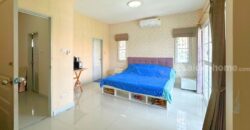 ขาย!! บ้านแฝด พนาสนธิ์วิลล่า ลำลูกกา-คลอง4 (42 ตร.ว.) ถนนพระองค์เจ้าสาย คลองสี่ ปทุมธานี ใกล้ตลาดกลาง ลาดสวาย เพียง 300 เมตร