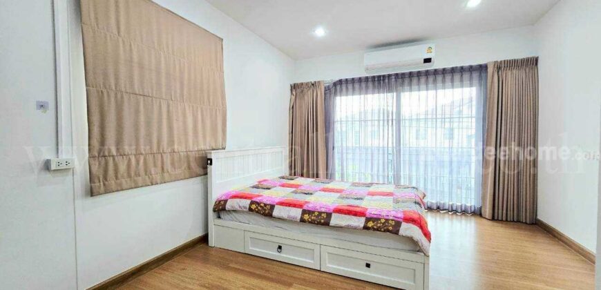 ให้เช่า บ้านแฝด โกลเด้น นีโอ แจ้งวัฒนะ – เมืองทอง ถูกสุดในโครงการ
