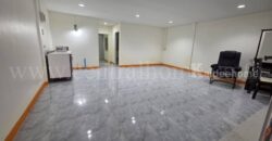 ทาวน์เฮ้าส์ ซอยปากเกร็ด – แจ้งวัฒนะ 35 ใกล้ MRT ศรีรัช 400 เมตร