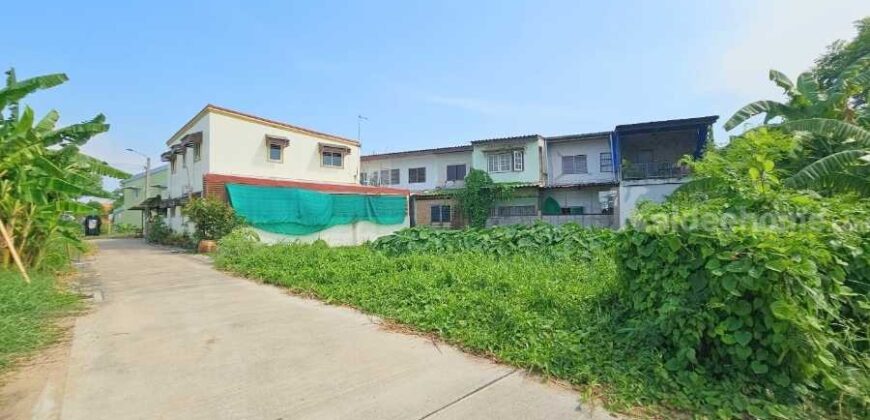 ขาย!! ที่ดินจัดสรร ชุมชนยิ้มสยาม ซอยกำแพงเพชร 6 แยก 7 (ขนาด 73 ตร.ว.) ใกล้รถไฟฟ้าสายสีแดงสถานีการเคหะ หลักสี่ กรุงเทพฯ