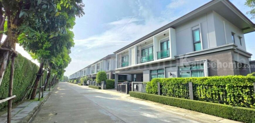 บ้านเดี่ยว แกรนด์ บริทาเนีย บางนา กม.12 หลังมุม บิ้วอินพร้อมอยู่