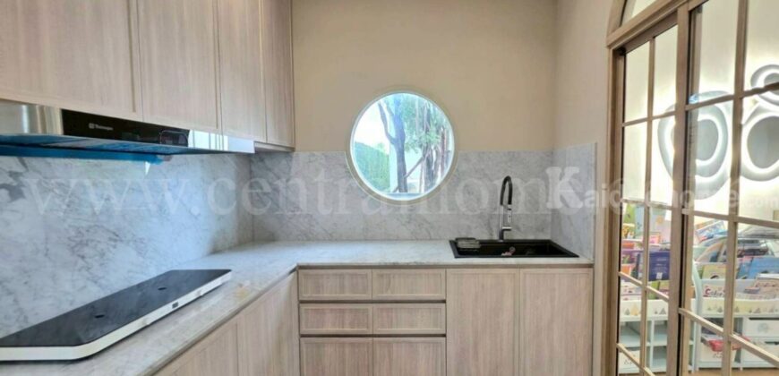 บ้านเดี่ยว แกรนด์ บริทาเนีย บางนา กม.12 หลังมุม บิ้วอินพร้อมอยู่