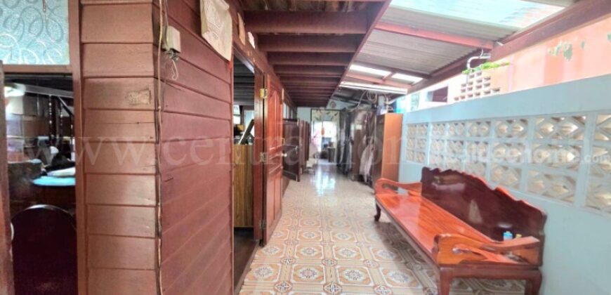 บ้านเดี่ยว 2 หลัง พร้อมห้องเช่า 82 ตร.วา สำโรงกลาง สมุทรปราการ ราคาถูก