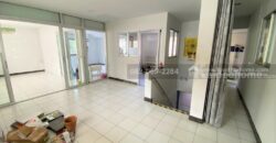 ขาย ออฟฟิศ พร้อม โกดัง ลาดพร้าว 87 ใกล้จุดขึ้นลงทางด่วน และ รถไฟฟ้า