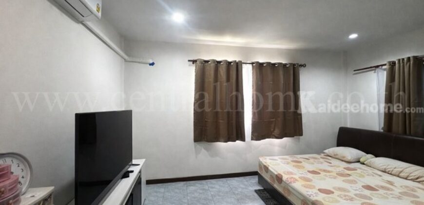 บ้านเดี่ยว 300 ตร.วา ธรรมสุธีร์ ปทุมธานี ติดตั้งโซลาเซลล์ ประหยัดไฟ พร้อมอยู่