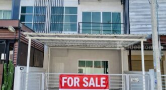 ขายทาวน์โฮม 3 ชั้น รีโนเวทใหม่ ข้างซอยวัดบางปิ้ง ถ.ศรีนครินทร์ อ.บางเมือง จ.สมุทรปราการ โทร 098-5459419