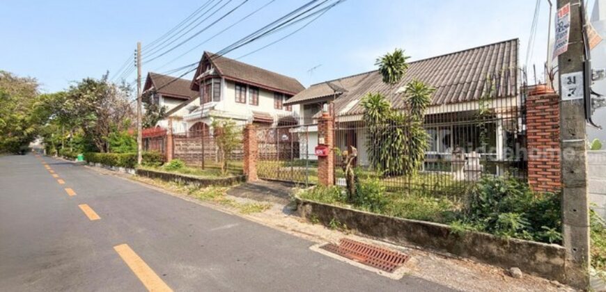 บ้านเดี่ยว คันนายาว หมู่บ้านสวนสยาม (อมรพันธ์นคร 6) 64 ตร.ว. 4 นอน ตรงข้ามสโมสร