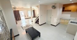 ทาวน์เฮ้าส์สินทวี เทียนทะเล โครงการ 1 รีโนเวทสวย สภาพนางฟ้า 24 ตร.ว. พร้อมอยู่ทันที