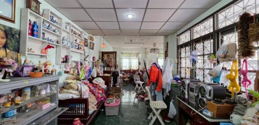 ที่ดิน พร้อมสิ่งปลูกสร้าง 69 ตร.วา เพชรเกษม 68 ราคาถูกมาก