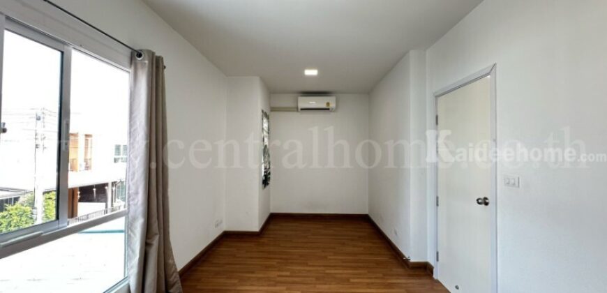 ทาวน์โฮม เดอะ คอนเนค @รังสิต คลอง 2 หลังริม ต่อเติมครบ ราคาถูก