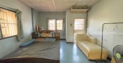 ขาย!! ทาวน์เฮาส์ 2 ชั้น หมู่บ้านสำเร็จวิลล์1 บางกรวย (ขนาด 26 ตร.ว. ขายตามสภาพ มีพื้นที่ด้านข้าง) ใกล้ถนนกาญจนาภิเษก บางกรวย นนทบุรี : Samrej Ville 1