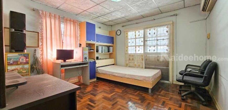 ขาย!! บ้านแฝด บ้านสวนนครชัยศรี จ.นครปฐม (ขนาด 40 ตร.ว.) ถนนหน้าบ้านกว้าง 7 เมตร โครงการอยู่ติดถนนใหญ่ ถนนเพชรเกษม : (Baan Suan Nakhon Chai Si)