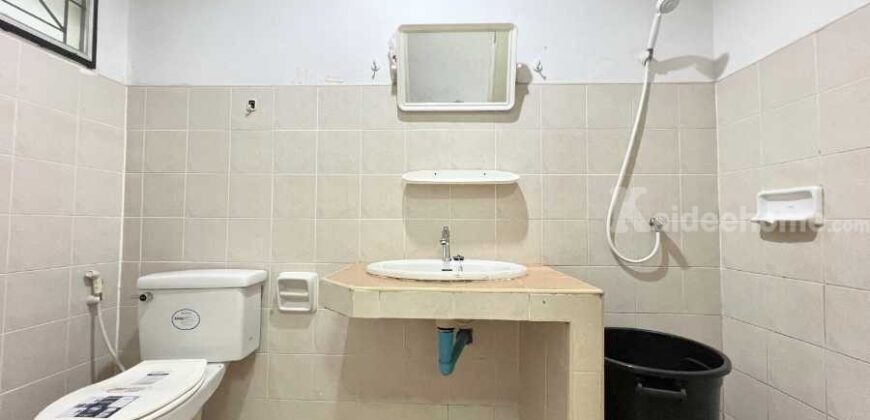 ขาย!! ทาวน์โฮม 2 ชั้น หมู่บ้านบัวทอง4 บ้านกล้วย-ไทรน้อย (ขนาด 16 ตร.ว.) ลานหน้าบ้านกว้าง ไม่แออัด บ้านหันหน้าไปทางทิศตะวันออกเฉียงเหนือ บางบัวทอง นนทบุรี : Baan Buathong4