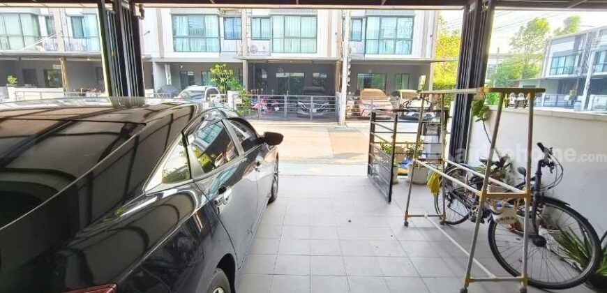 ขาย !! ทาวน์โฮม พลีโน่ พหลโยธิน54/1 (ขนาด 18 ตร.ว.) ซอยพหลโยธิน 54/1 แยก4 (วัดเกาะ) สายไหม กรุงเทพ : Pleno Phahonyothin 54/1