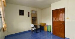 ขาย!! ทาวน์โฮม หมู่บ้านร็อคการ์เด้นโฮม2 (ขนาด 19 ตร.ว.) ซอยวัชรพล3 แยก1 สายไหม : Rock Garden Home 2