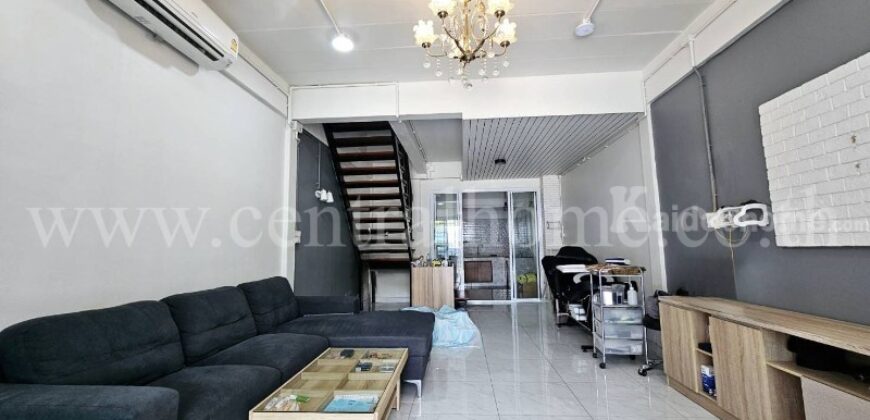ทาวน์เฮ้าส์ คู้บอน 27 แยก 48 รีโนเวทใหม่ พร้อมอยู่ ขายพร้อมผู้เช่า  