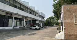 ให้เช่า อาคารสำนักงาน 3 ชั้น ติดถนนกำแพงเพชร 6 ทำเลดี ใกล้รถไฟฟ้า ราคาถูก 