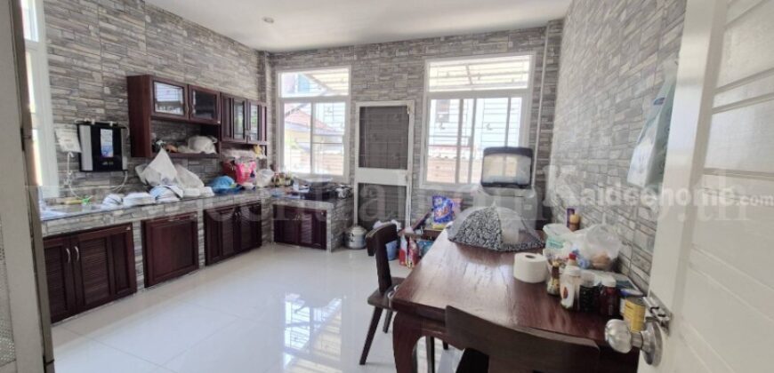 บ้านเดี่ยว 2 ชั้น พร้อมที่ดิน 102 ตารางวา ถนนสุขุมวิท