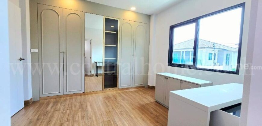 บ้านเดี่ยว เซนโทร ติวานนท์ – ศรีสมาน บ้านใหม่ ถูกสุดในโครงการ